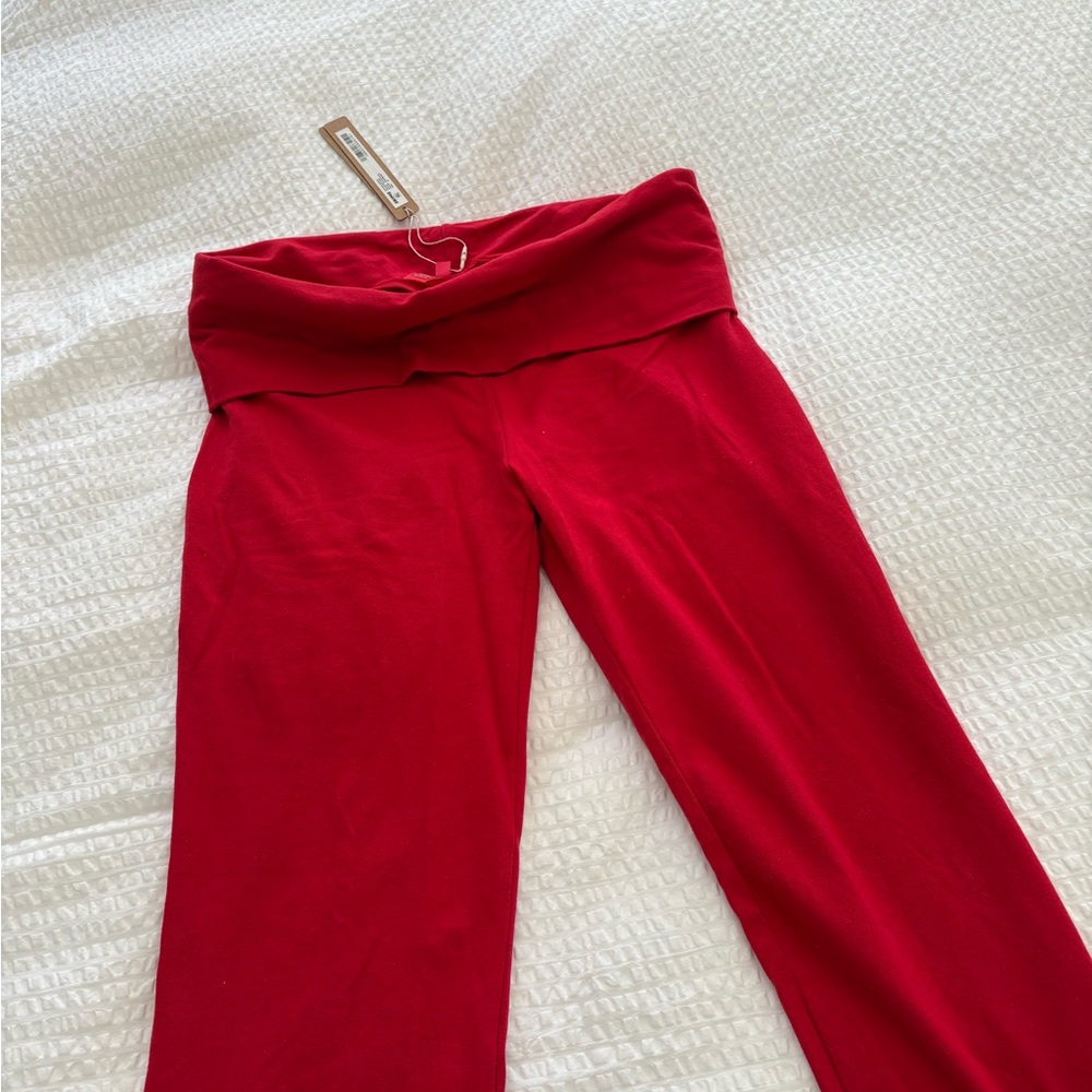 NWT skims red fold over leggings